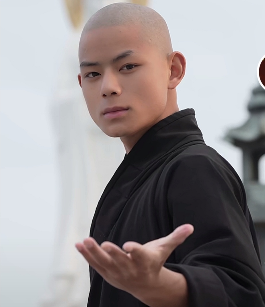 最近,我们很多人,都因为一个