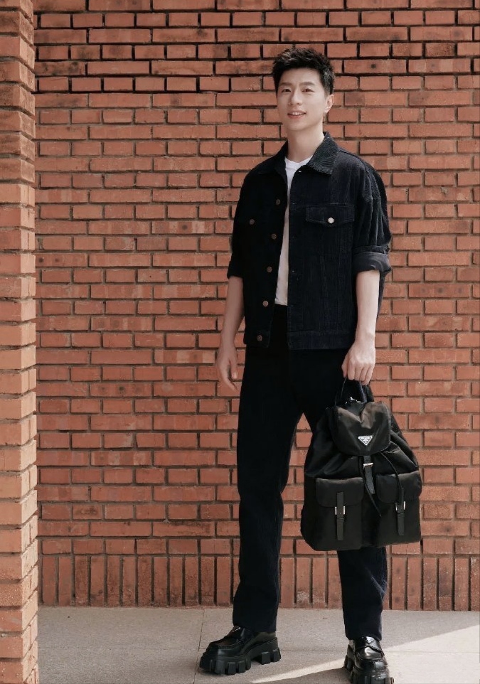 马龙在时尚这块,身高好比例好气质好,人挺拔颜值还高, 和奢牌的适配度