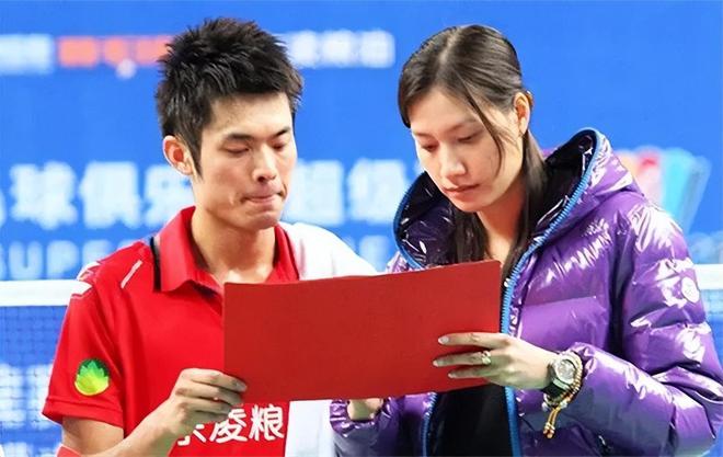 羽坛名将鲍春来:一生挚爱早已嫁人生俩娃,他40岁至今却未婚