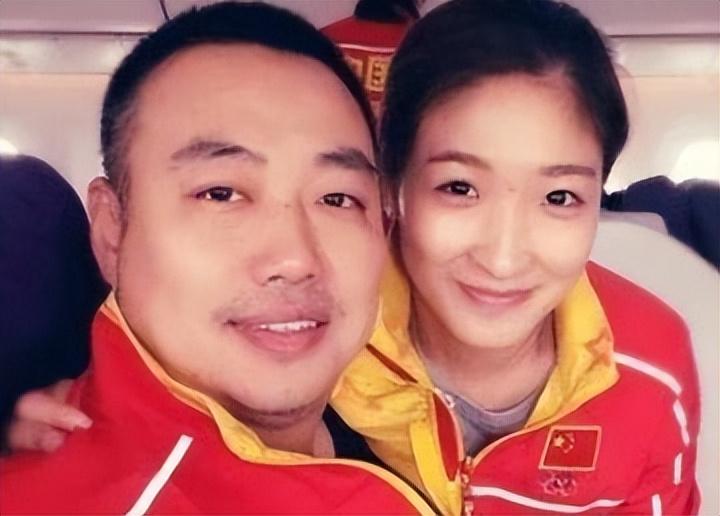 刘国梁妻子:因爱前往日本,变身亿万富婆,孕育两个女儿走上巅峰