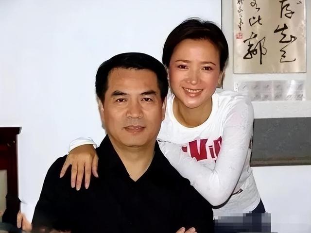 演员廖京生:曾是暖气片厂炉工,再婚妻子患脑瘤,如今怎么样了?