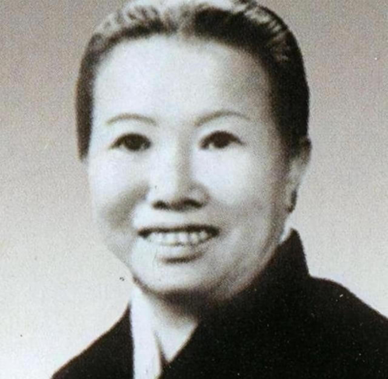 1938年,李德在延安和大明星李丽莲结婚,为何1年后就离她而去