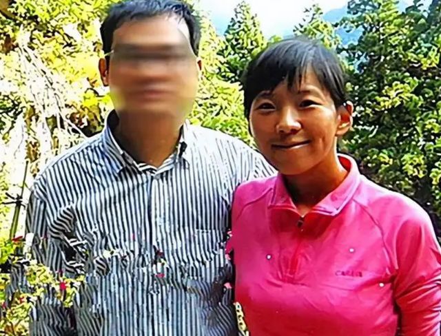 2020年,河南女博士千里寻夫,见面后丈夫下跪求离婚:放我条生路