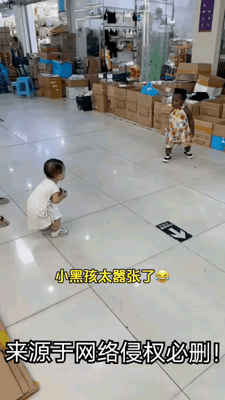 她竟然还想欺负咱们中国本土的小女孩?