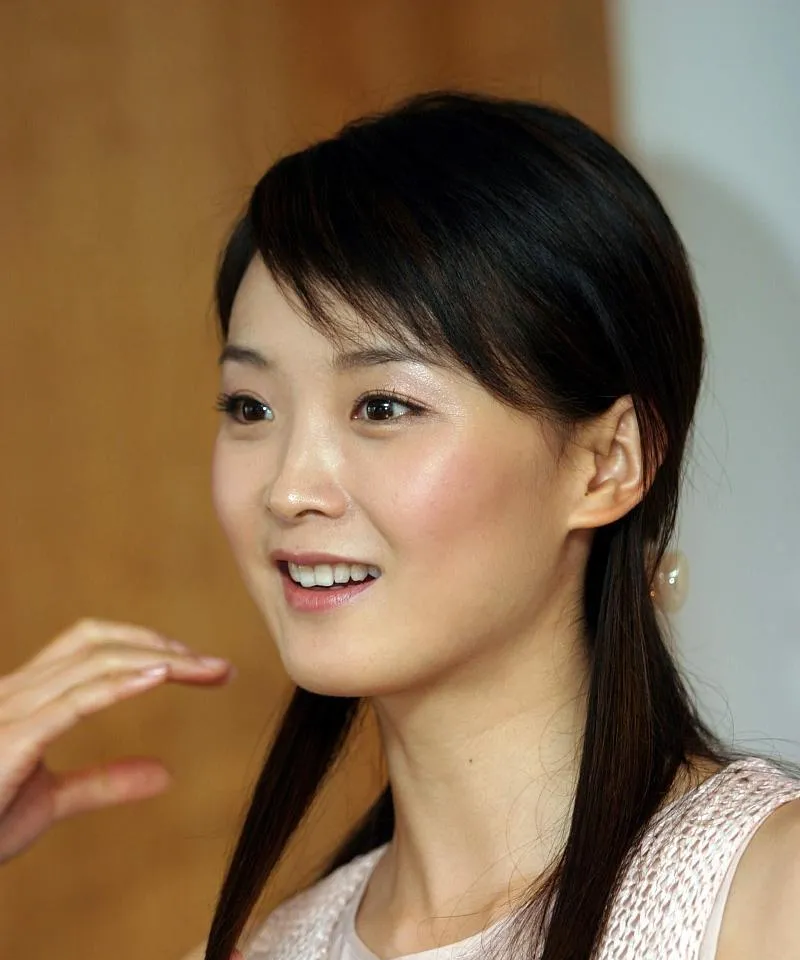 她长得比郭晶晶还有福气,难怪当女配时就嫁入豪门