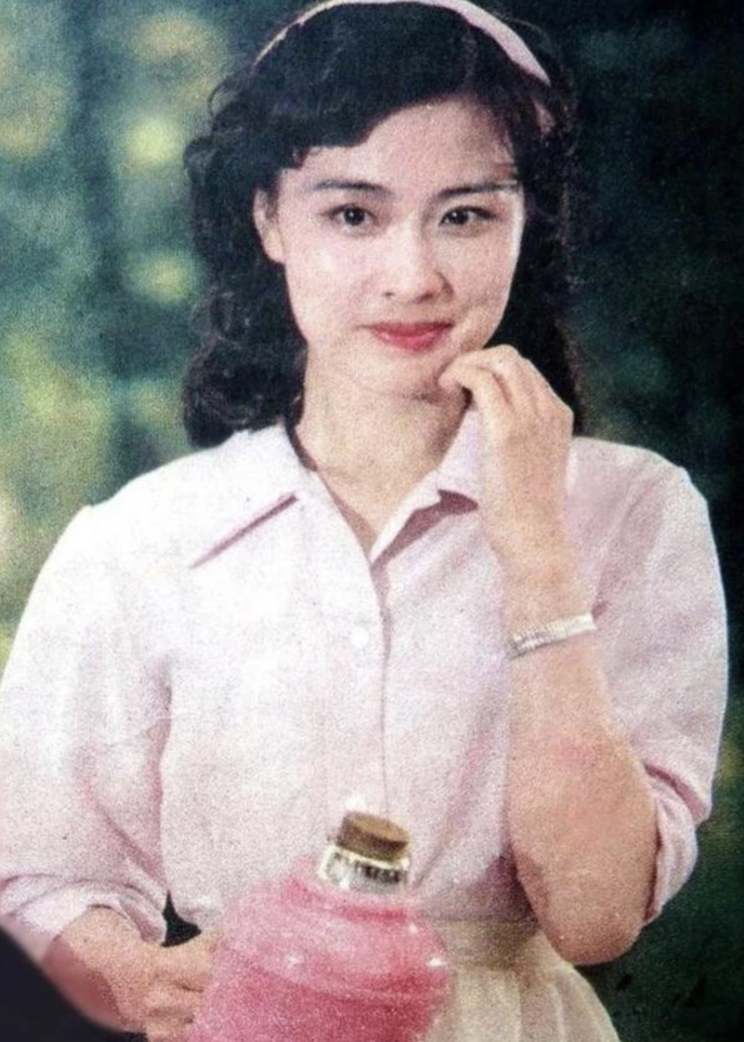 80年代的女明星赵娜,美的就像仙女下凡一样.