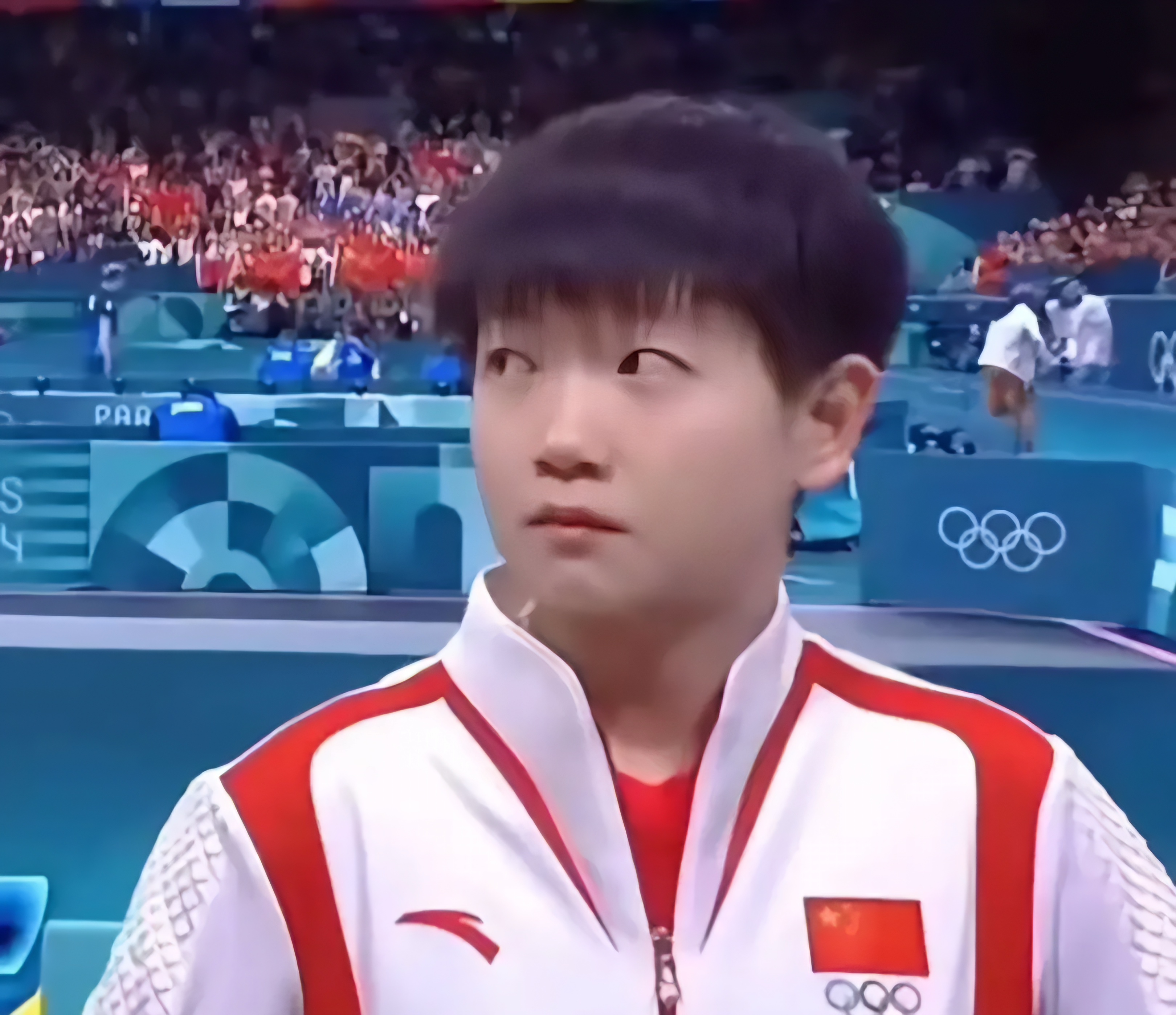 她被大家称为小太阳,总是阳光明媚的,照亮身边的每一个人