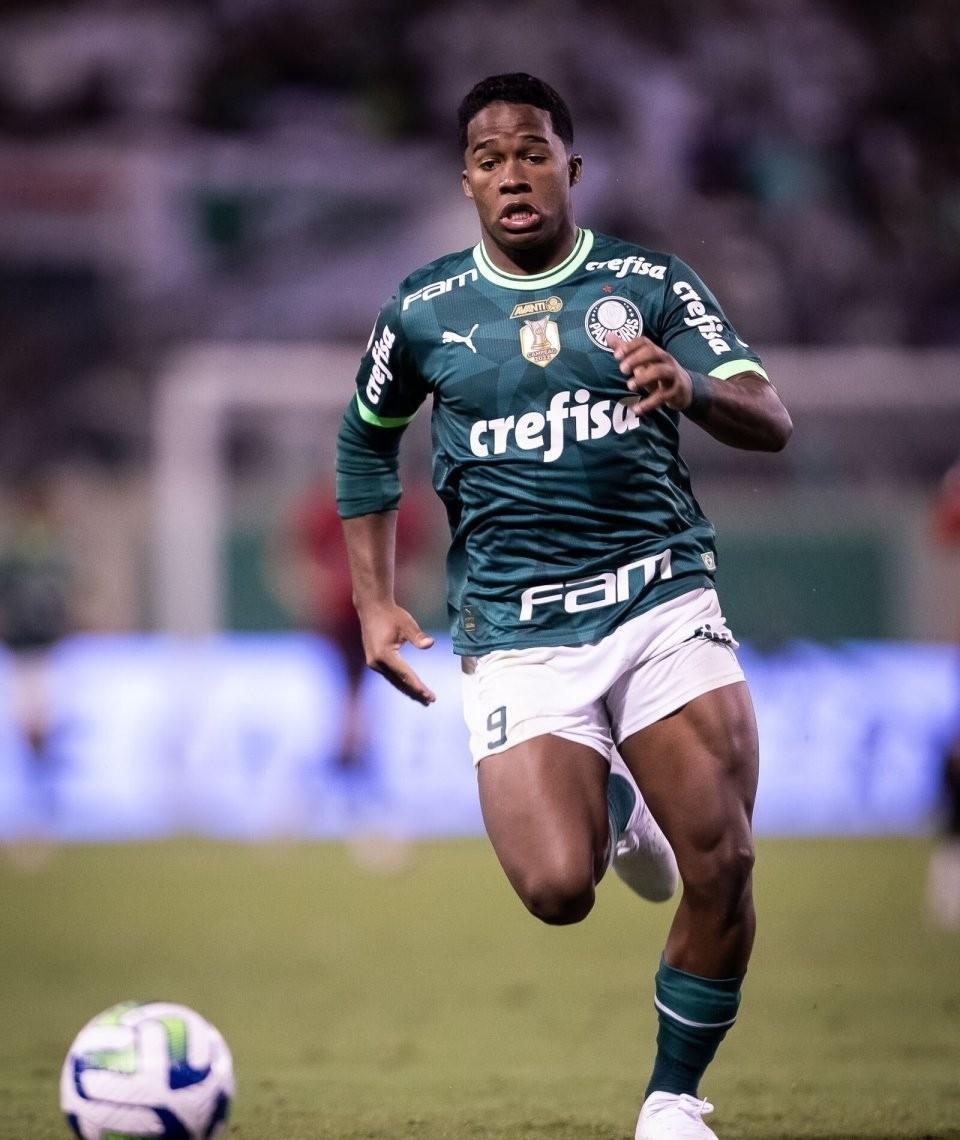 巴洛特利是自由身,土超51场造34球,他来武汉三镇比恩里克管用吗