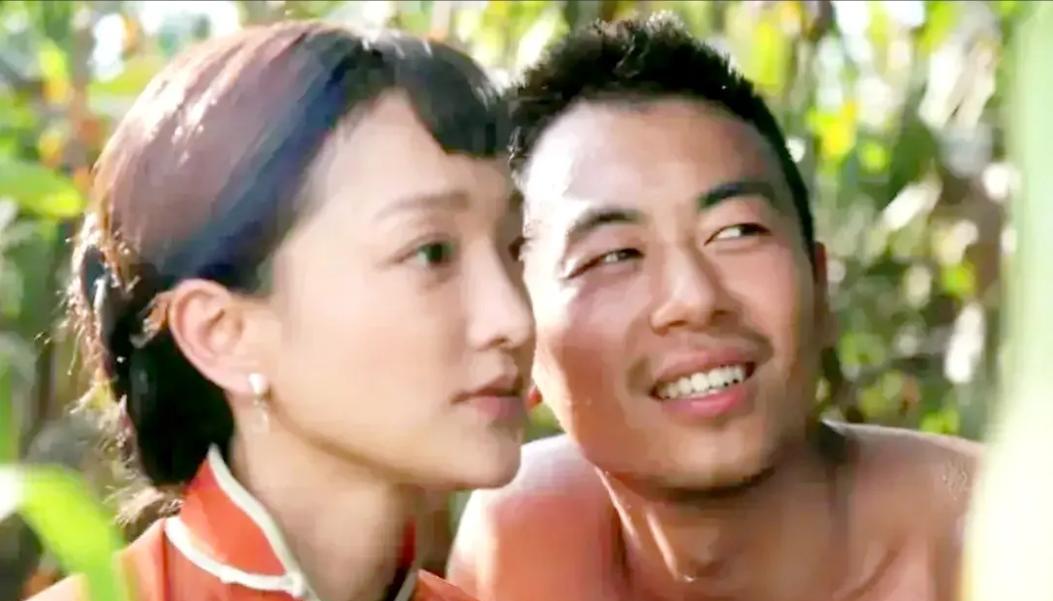 在2013年的炎炎夏日,山东卫视的电视剧《红高粱》正如火如荼地拍摄