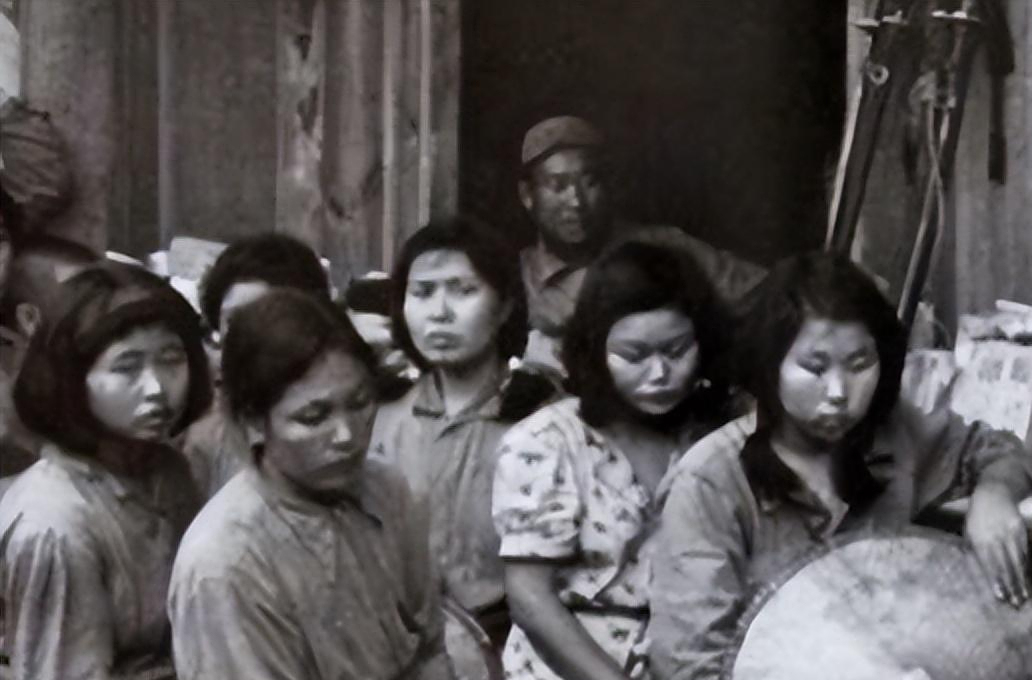 1944年2月美国空军对特鲁克群岛发动了大规模空