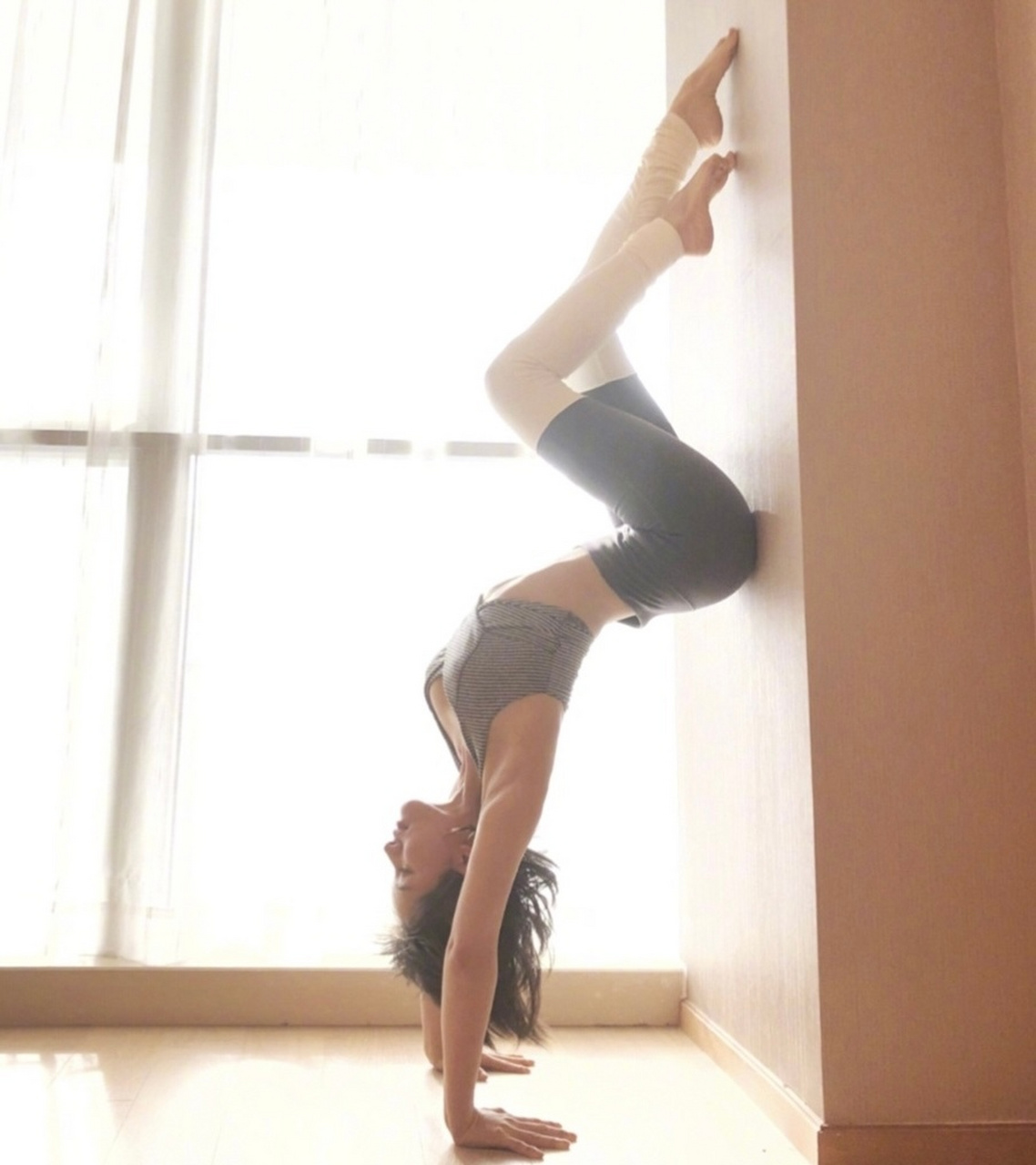 王子文 高难度瑜伽动作 #王子文腹肌