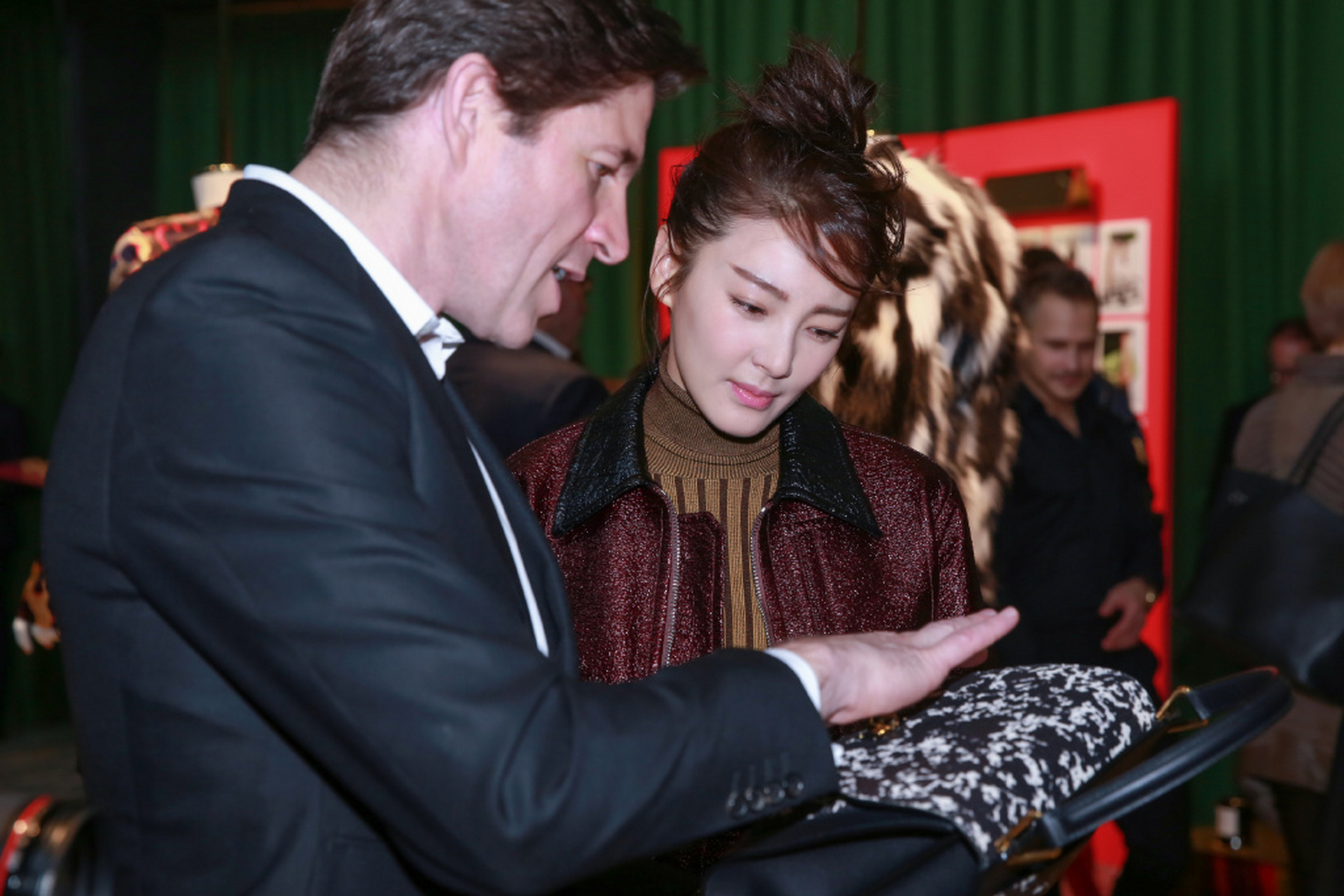 张雨绮这七年米兰时装周的变化# 张雨绮2016年米兰时装周生图