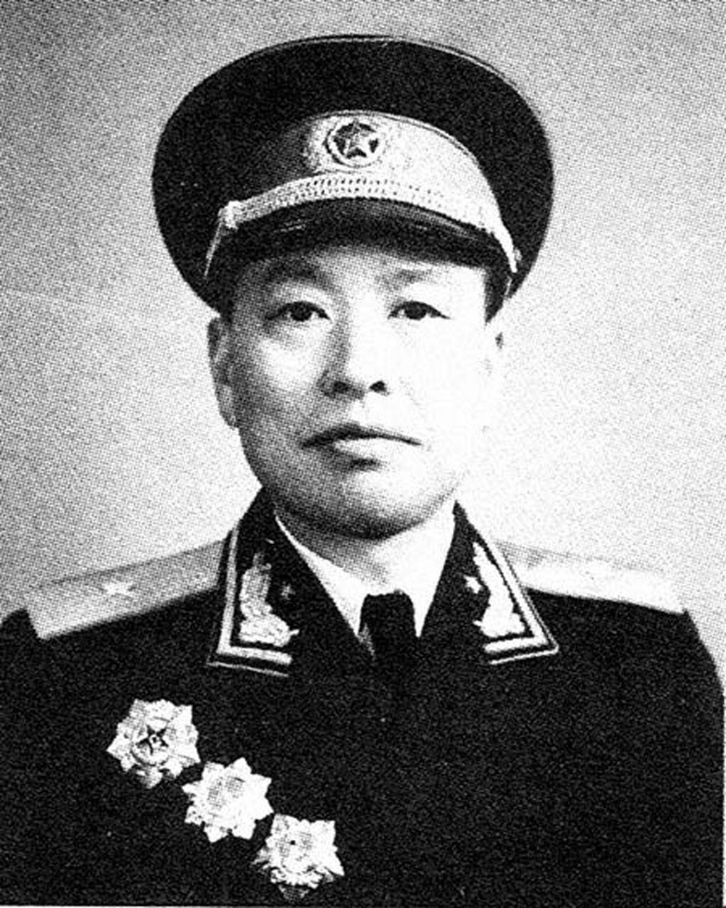 1931年,赵博生,董振堂,季振同等在剿红军前线宁都