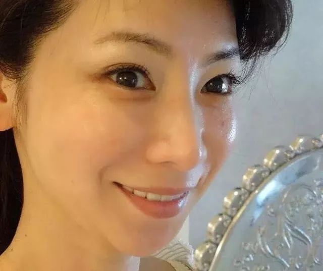 日本美魔女水谷雅子,56岁像30岁,分享她的减龄护肤秘籍