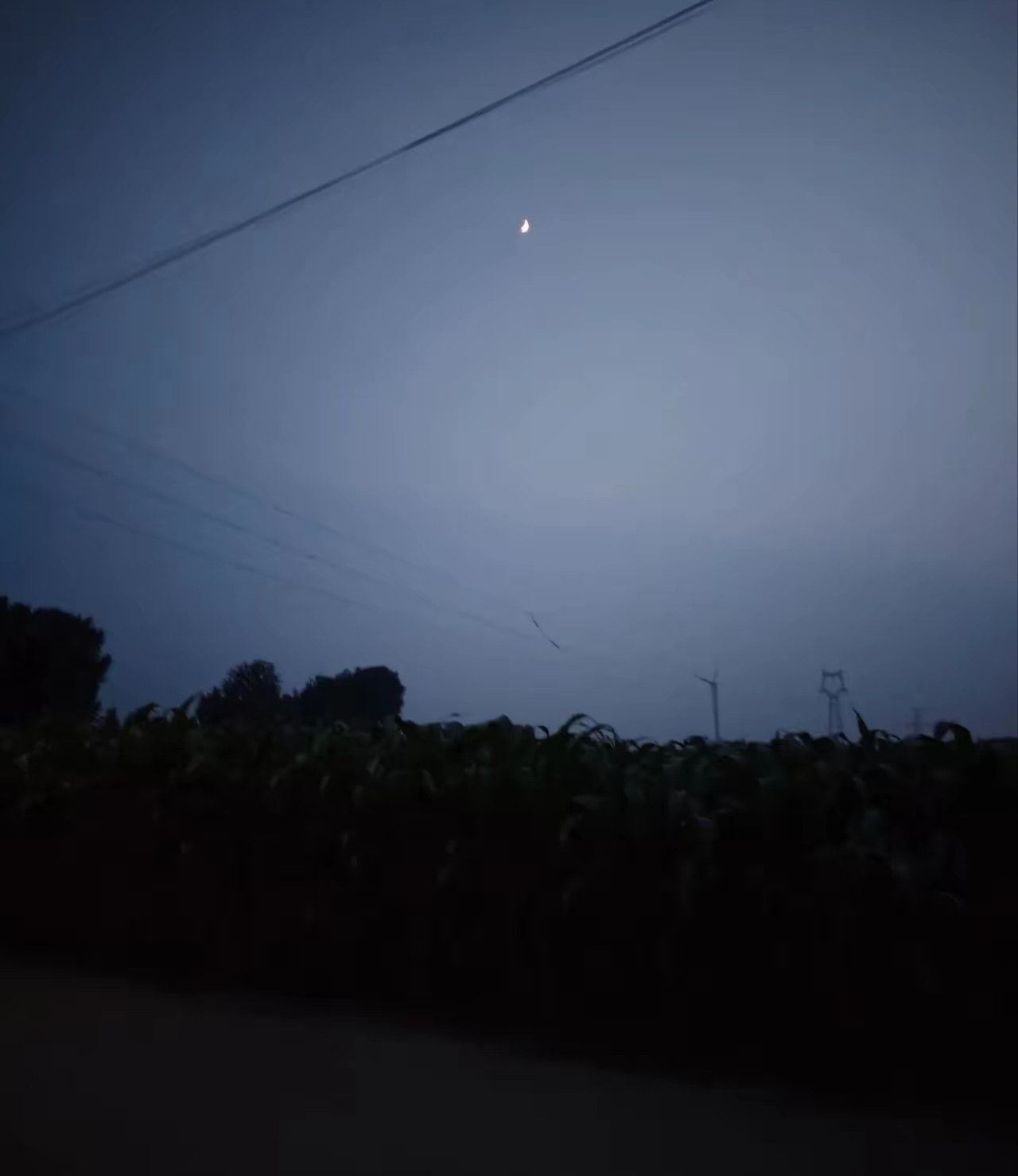 我不会用洗衣机; 等我们老了,家里的钱和范九┐逶缟 天不亮天空图片