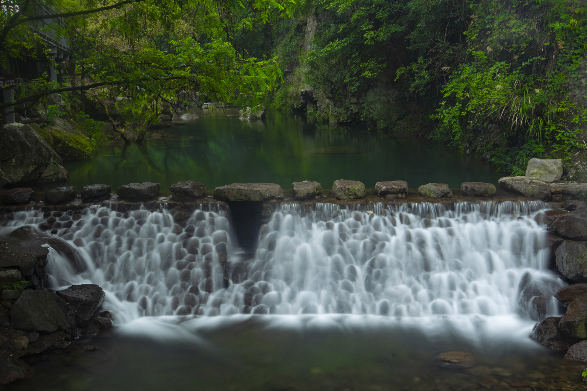 百杖潭风景区图片