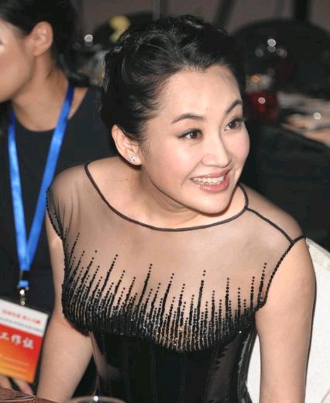 想请冯小刚出演"六爷",但冯小刚拒绝了他,于是管虎对冯小刚说:许晴也