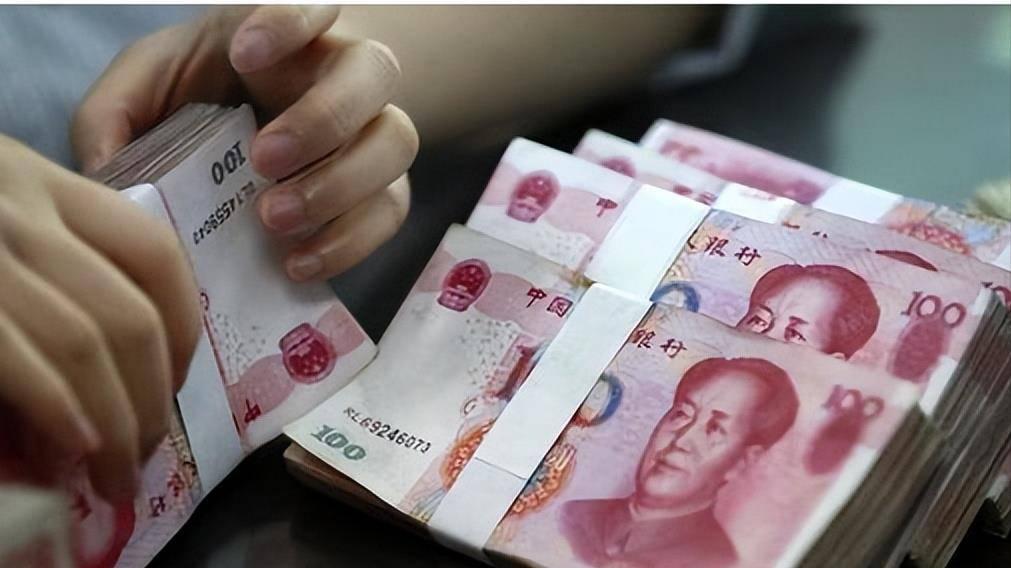 男子1.1亿存银,却被银行私自挪用,银行:这事不归我们管.