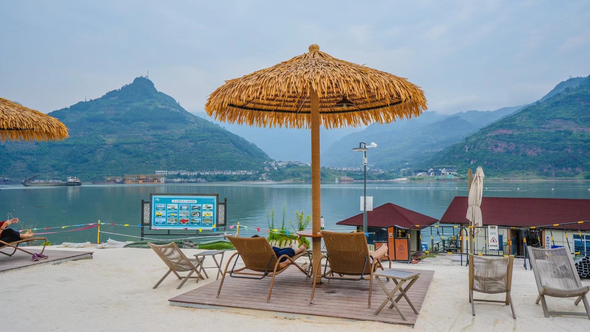 旅游景点水富邵女坪景点介绍邵女坪最出名的三个景点水富少女坪沙滩