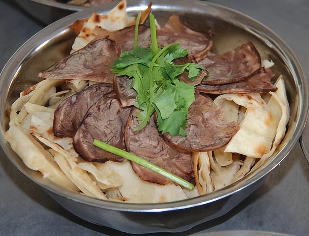 牛肉罩饼:石家庄的味蕾传奇