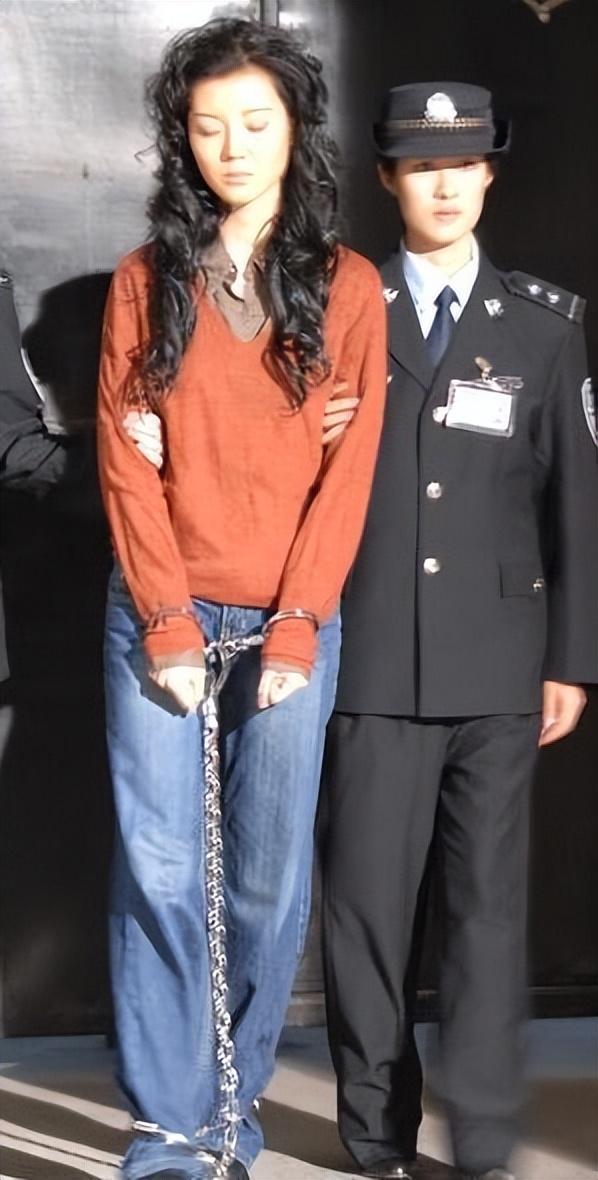 黑龙江美女囚犯毕丽梅,被枪决后在殡仪馆苏醒,家属:放了她吧?
