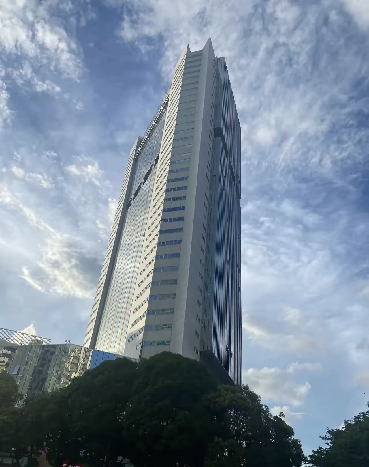 我发现一个家庭如果 存款有500万 那不要太爽了吧