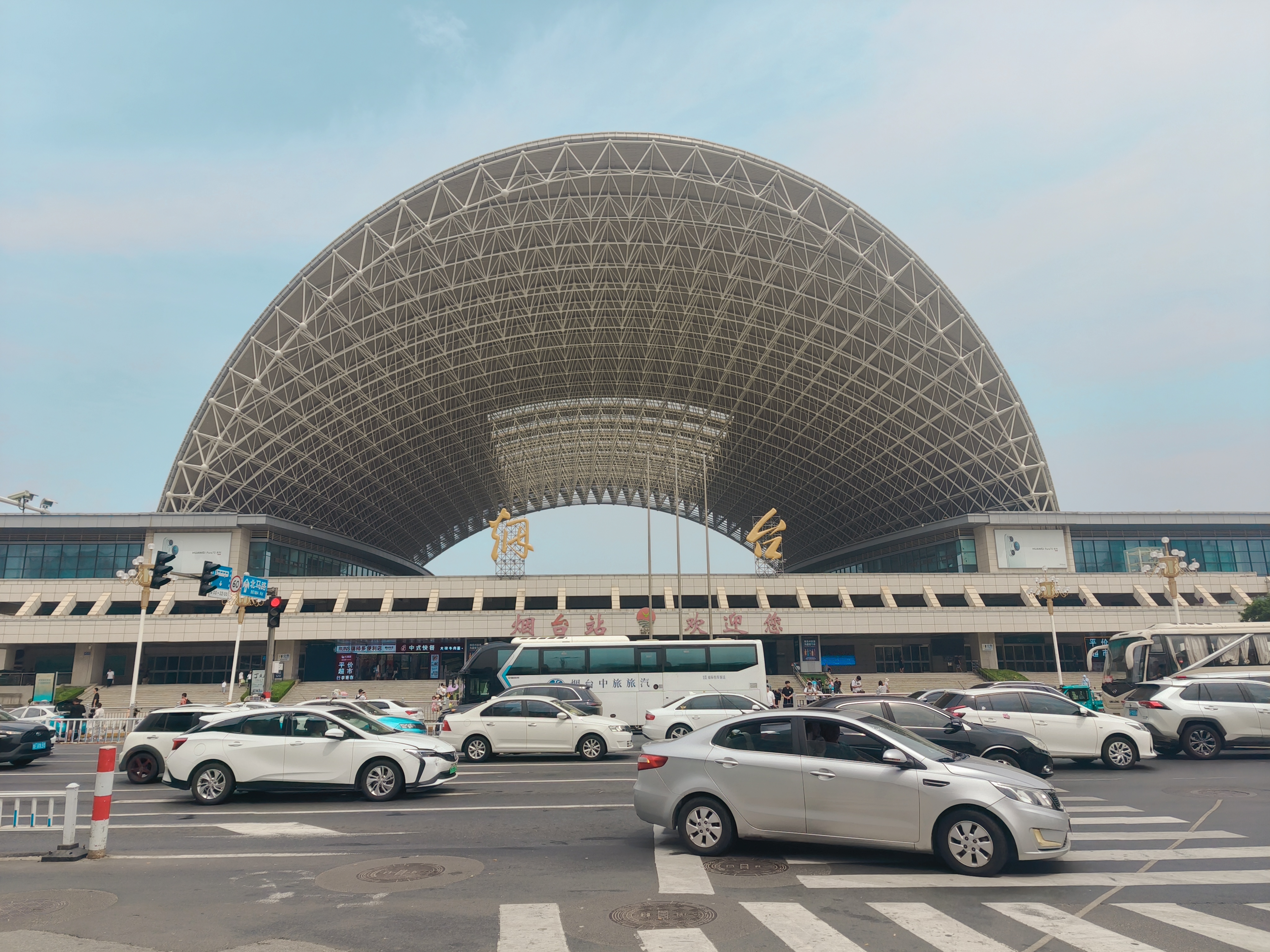 感觉烟台,这个海滨城市就是为夏天而生的.#手机摄影