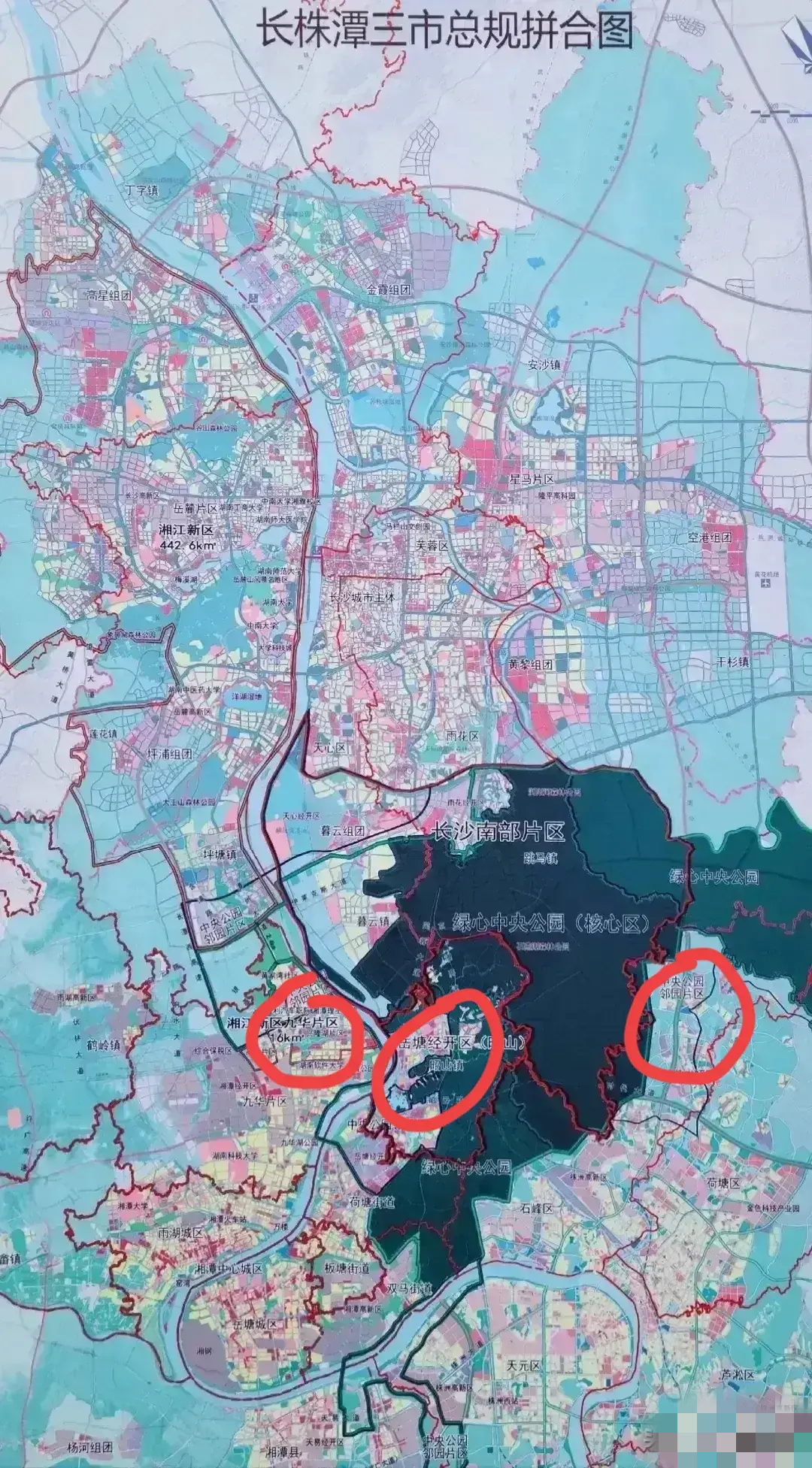 后来湘潭打造九华,如今的九华在短短二十年间已成为一座连接长沙的