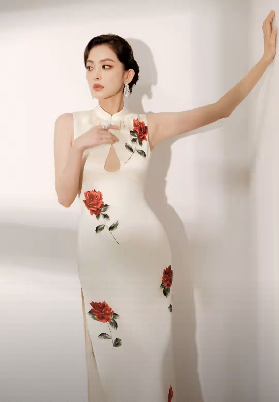 穿旗袍古力娜扎的身材古力娜扎身材好身材古力娜扎古力娜扎身材真人