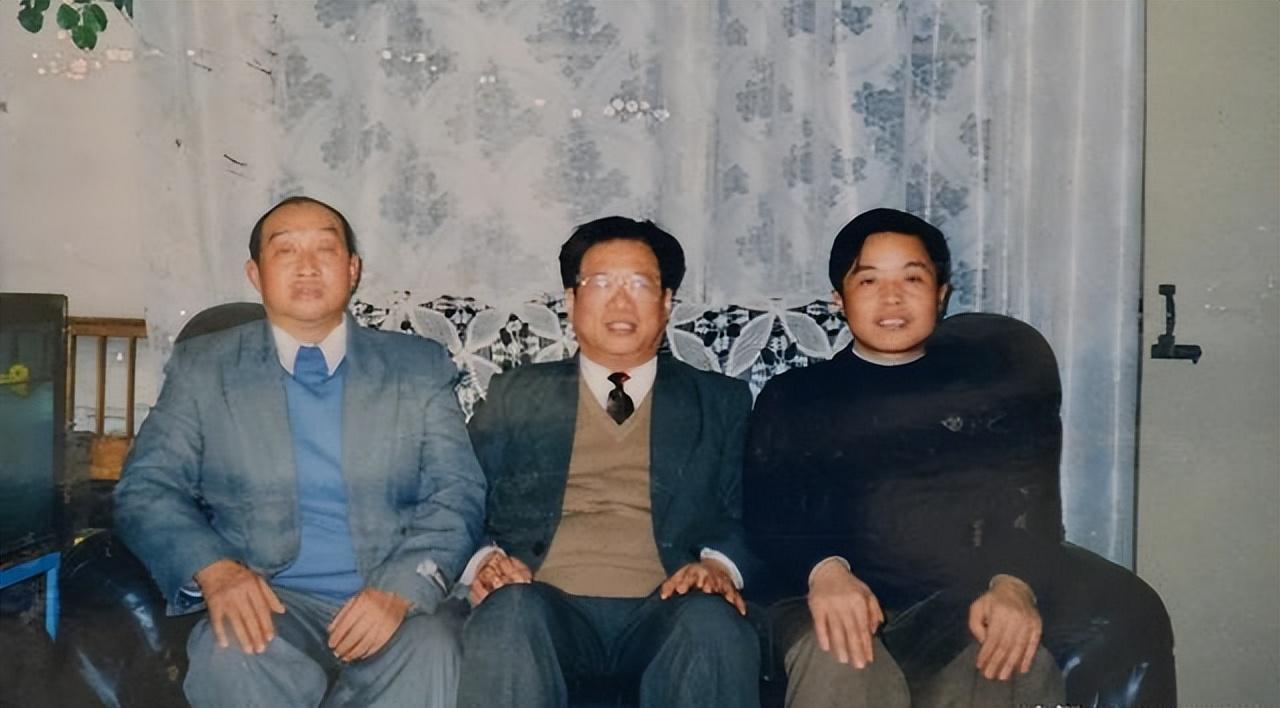 原长虹掌门人绵阳首任市长王金城走了,绵阳人十分怀念他