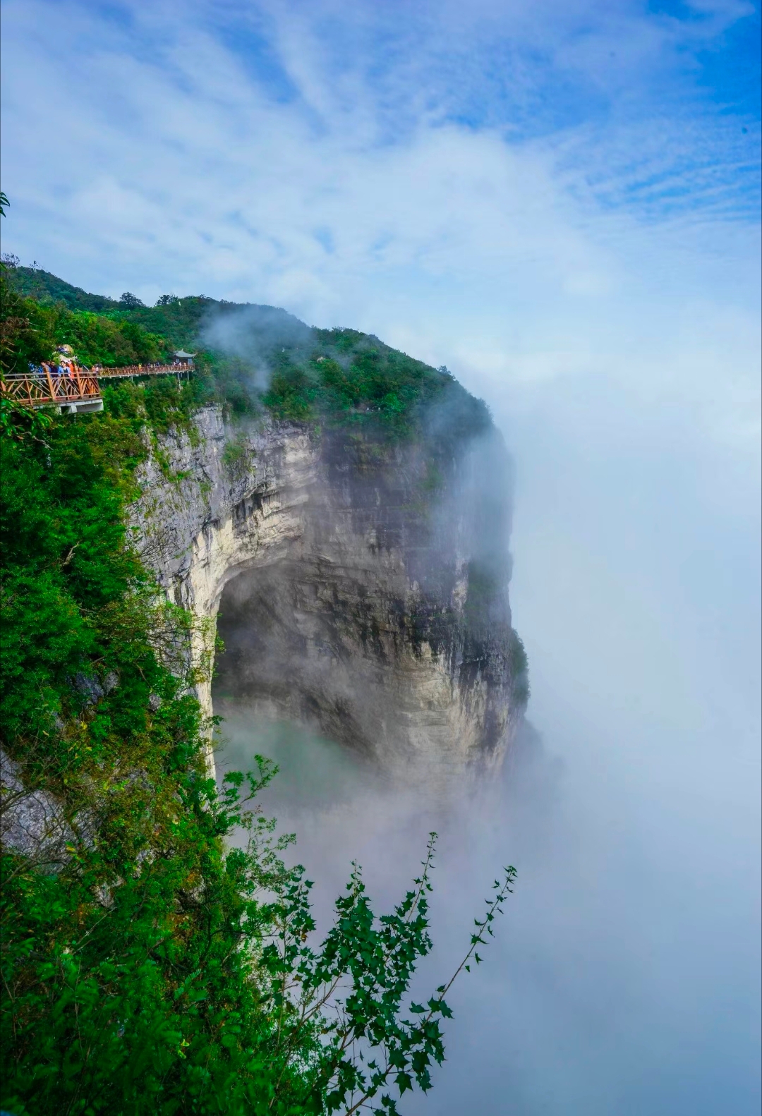 张家界三姑娘山图片