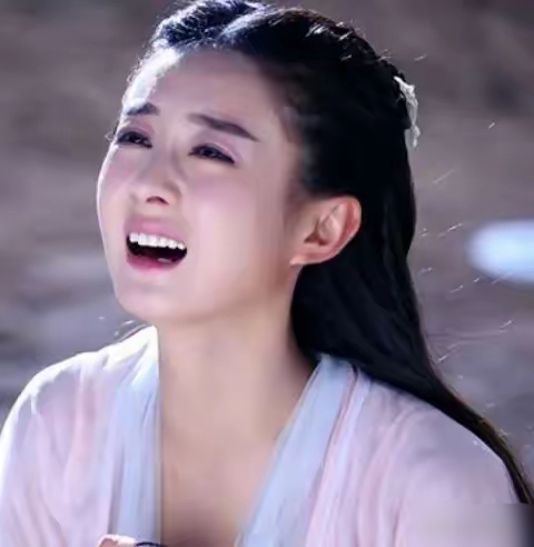 说到哭戏啊,真是考验演员功力的时刻!