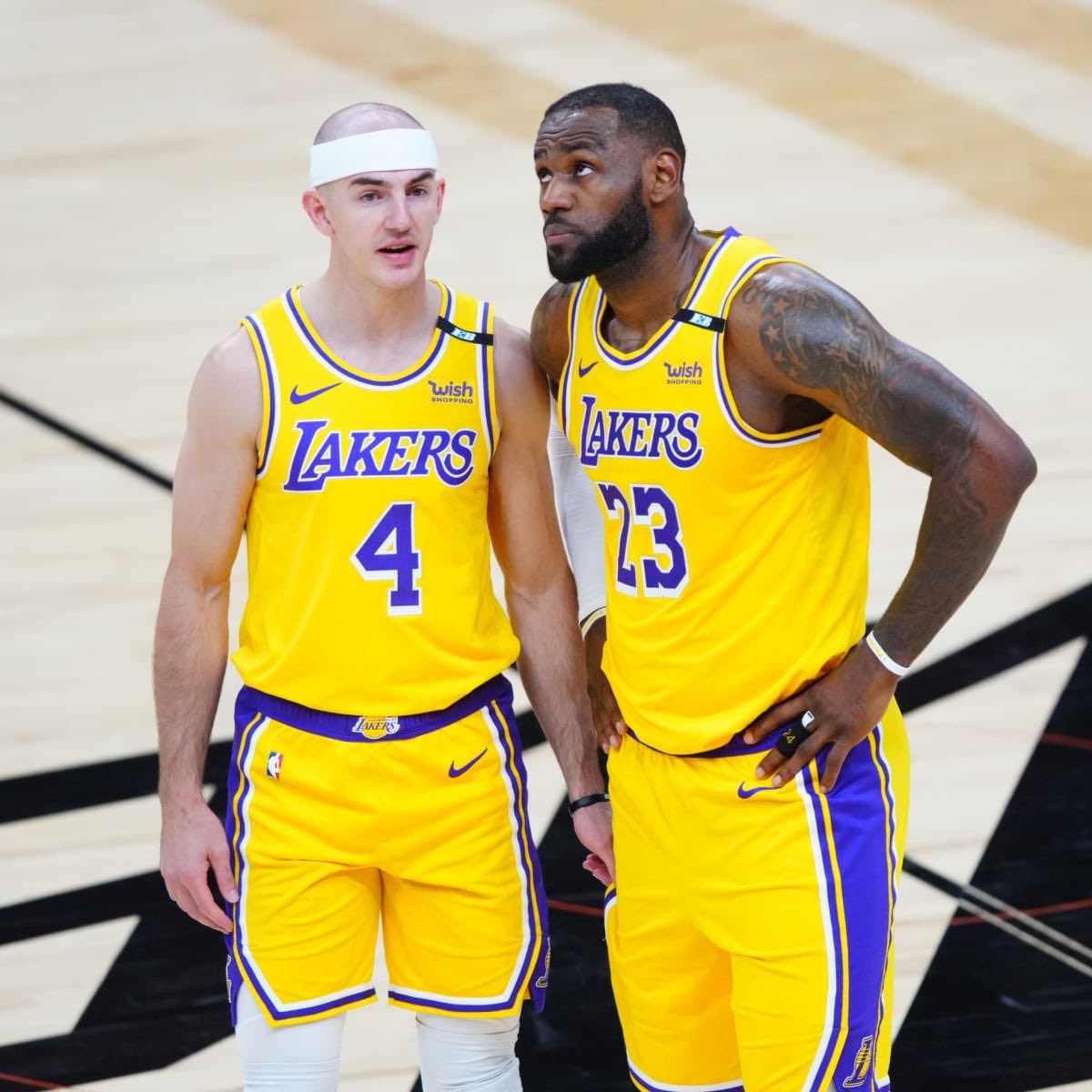 亚历克斯·卡鲁索说勒布朗的爱给了他在 nba 取得成功的信心: "作为