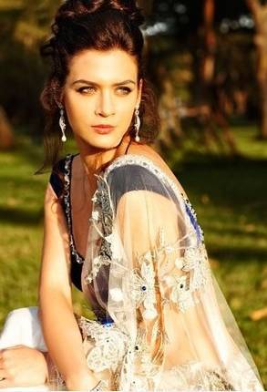 印度女神 妮哈达尔维的写真集,美翻了