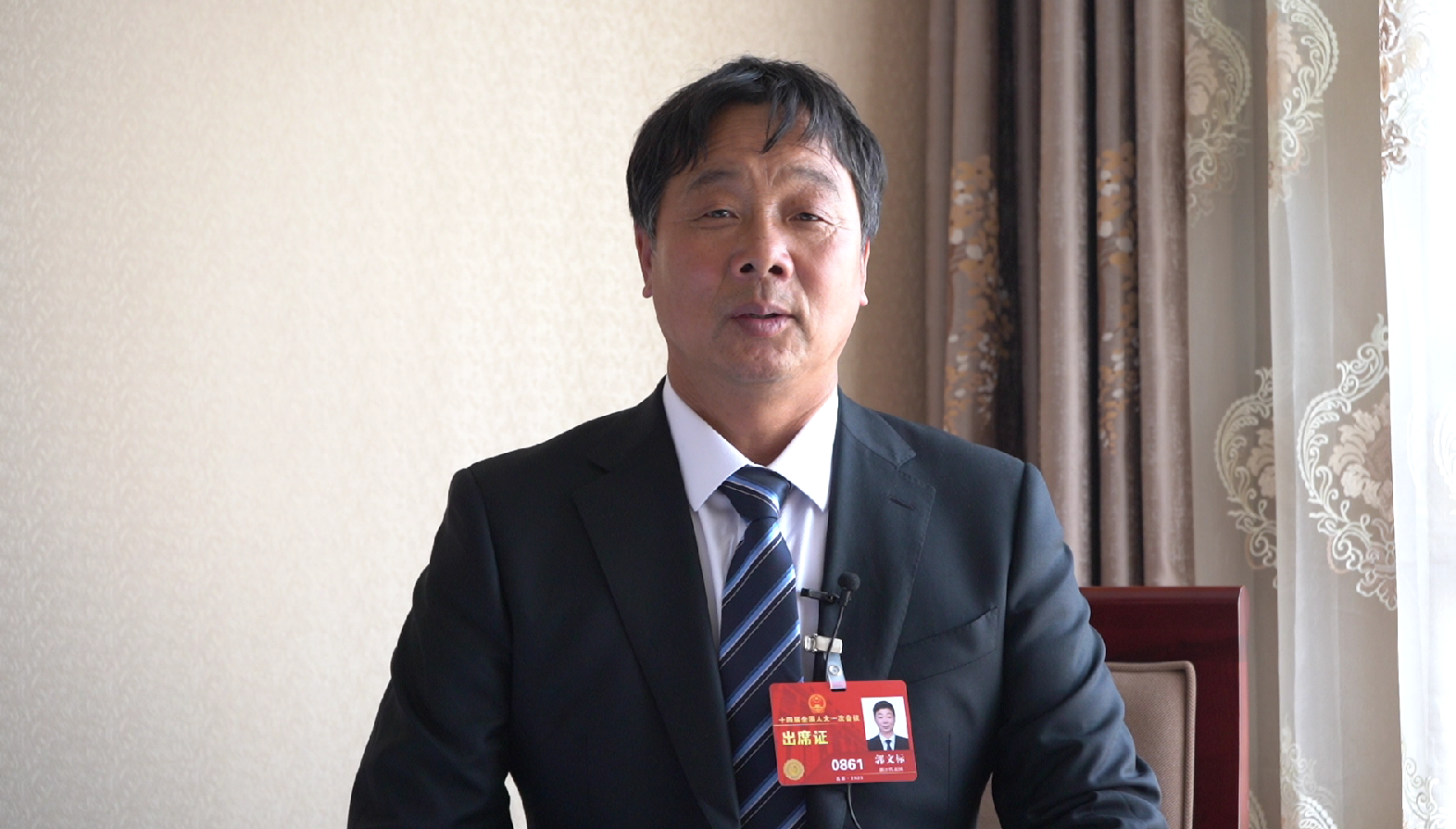 "浙江,一男子40多年来,竟然能无偿救起2000多人