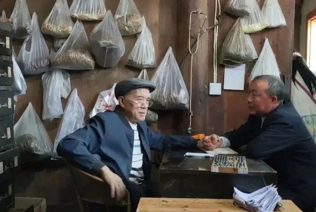 一生清贫的老中医说:抑郁症是有灵韵的,有抑郁症的人,不会有大灾