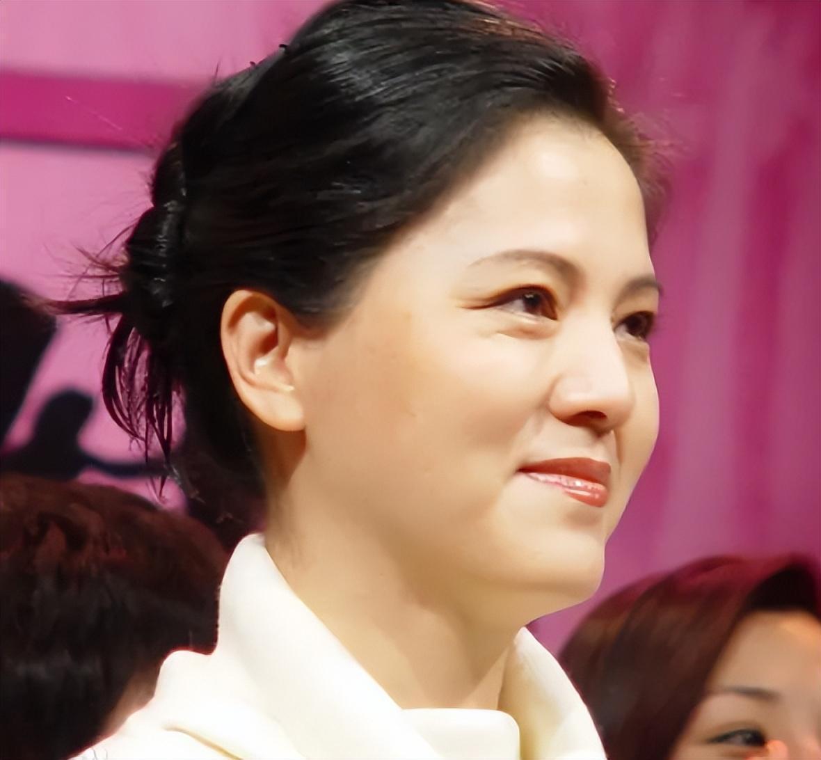 王扶林导演非要把袁玫"化丑",当年的袁玫漂亮到欧阳奋强不敢看