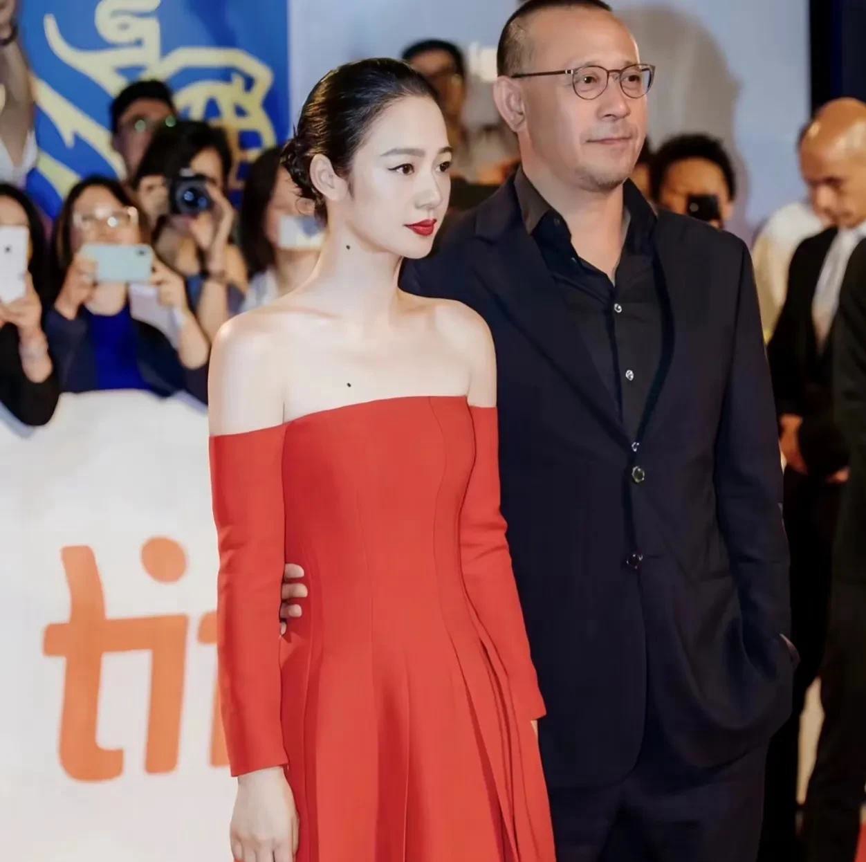 姜文周韵:19 年爱情保鲜秘籍