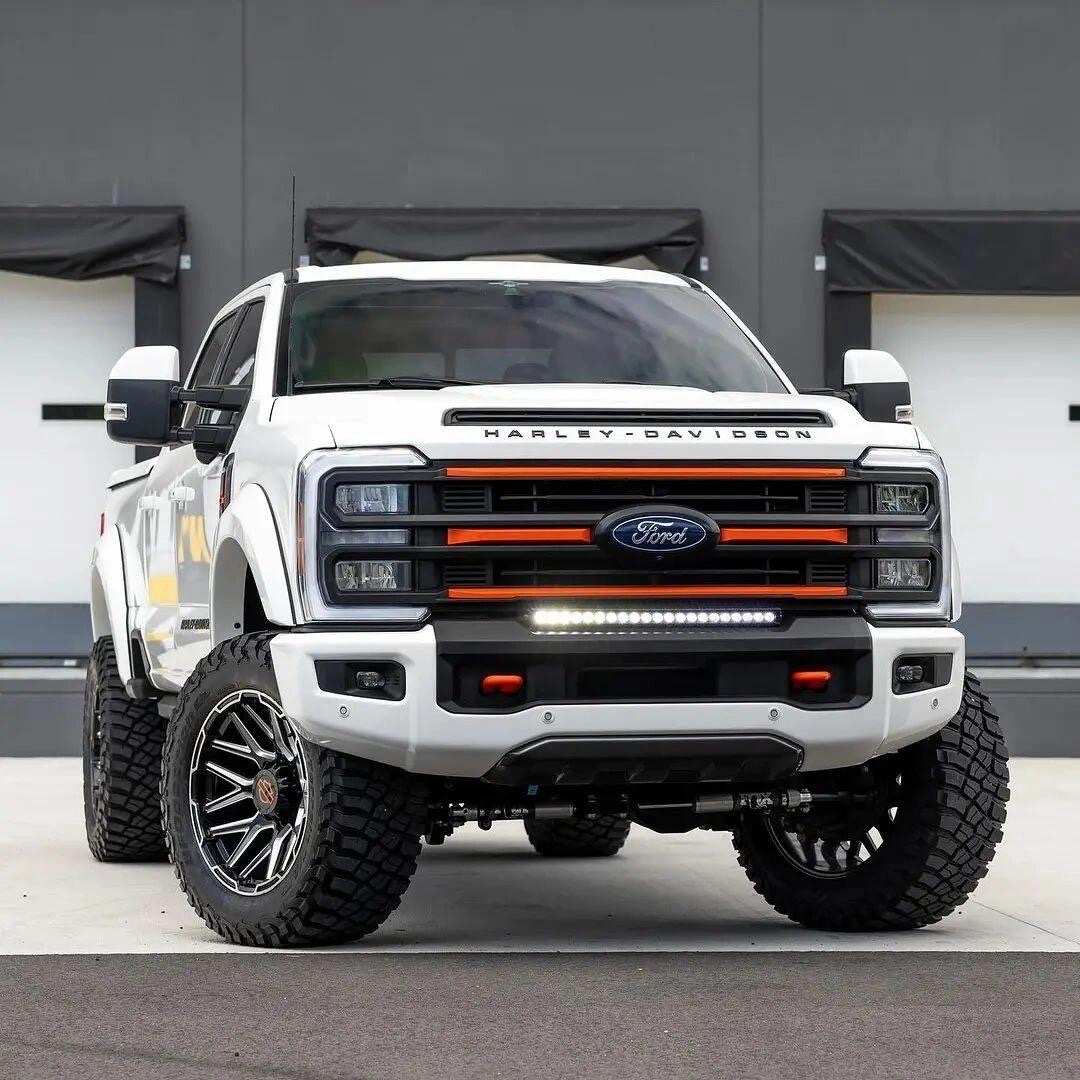 福特f250哈雷戴维森版,6.7柴油双涡轮 #皮卡改装# #福特f250