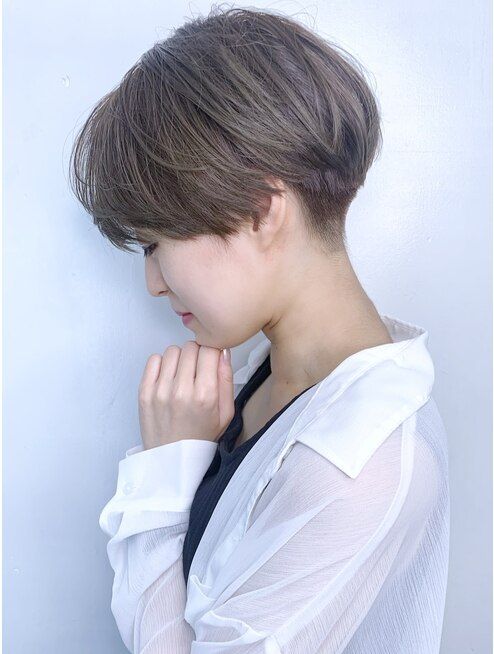 推边女士短发:演绎利落个性之美