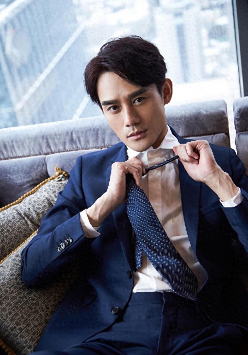 不拍戏就"消失",演员王凯,已经走上了另一条人生大道