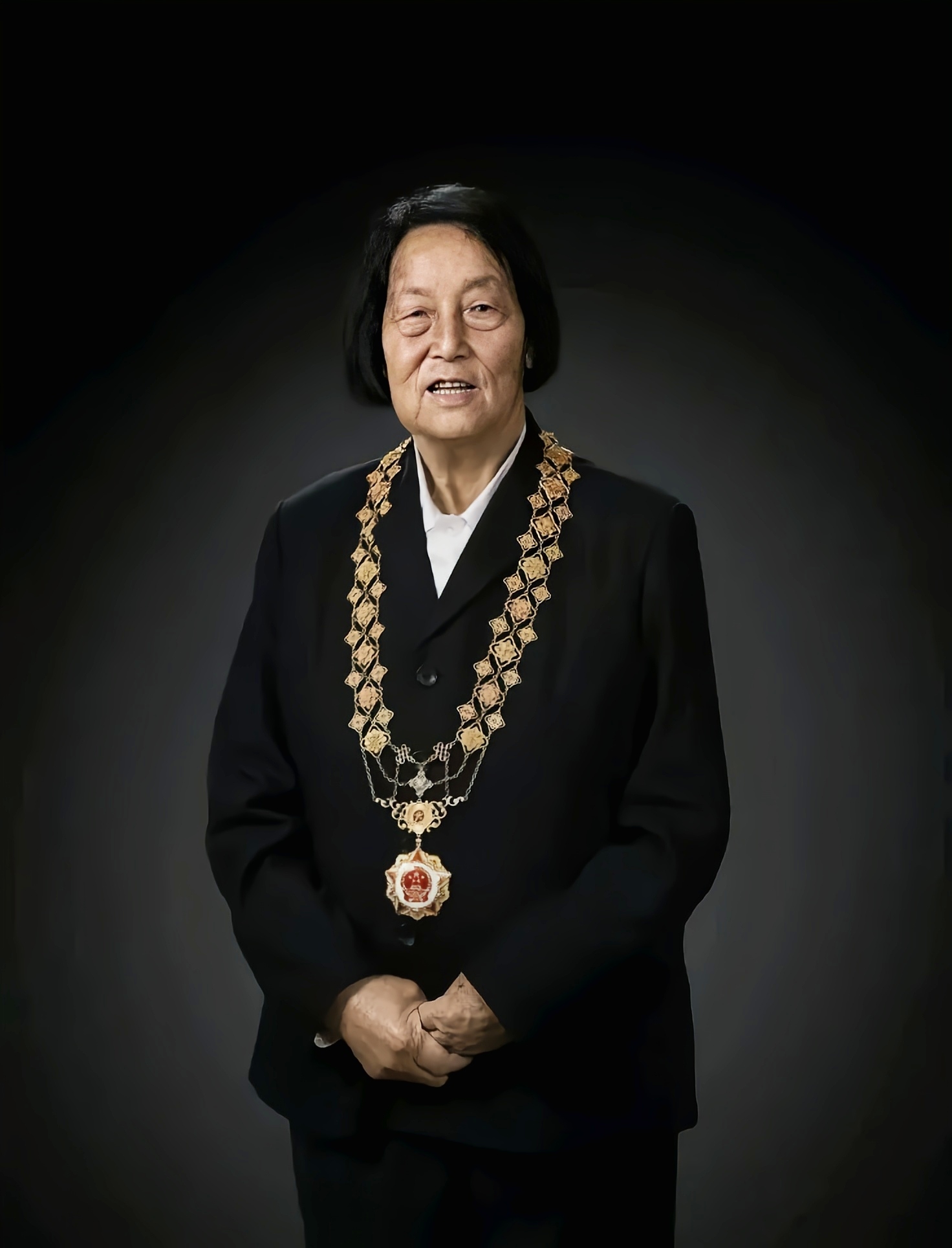 如果没有她走家串户,推动妇女解放,女性可能没有走