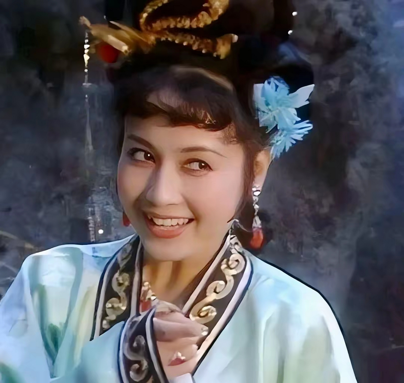 当年《西游记》中猪八戒在高老庄要娶的"高小姐",如今已成了高大妈,但
