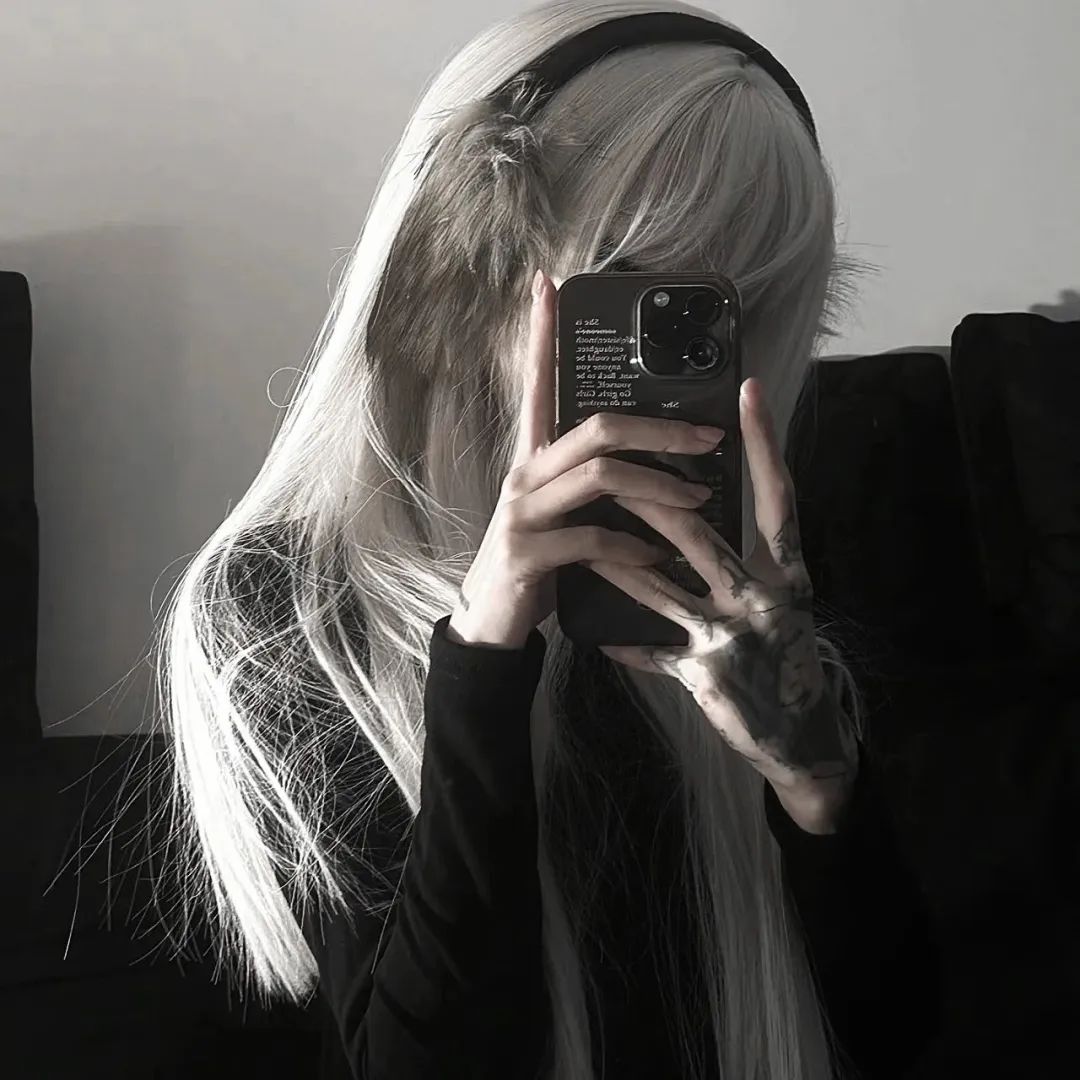 女 头|阴郁天气