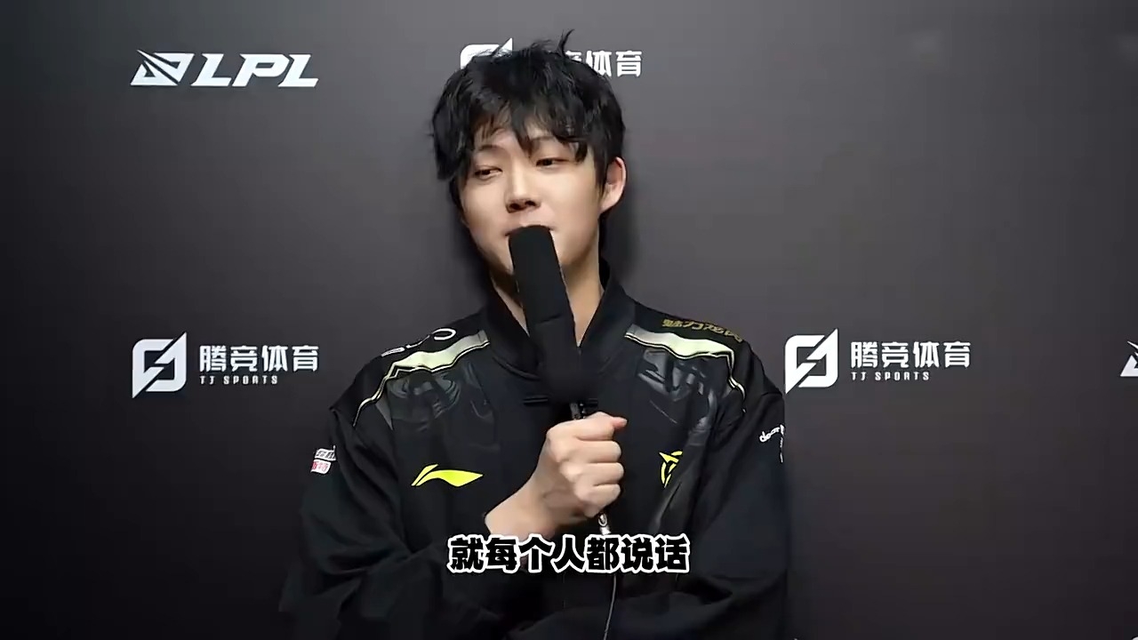 Rookie在尤文图斯比赛中刷新纪录Faker连续七场比赛得分超过势不可挡之后，国际比赛日达拉斯独行侠调整名单以备亚冠