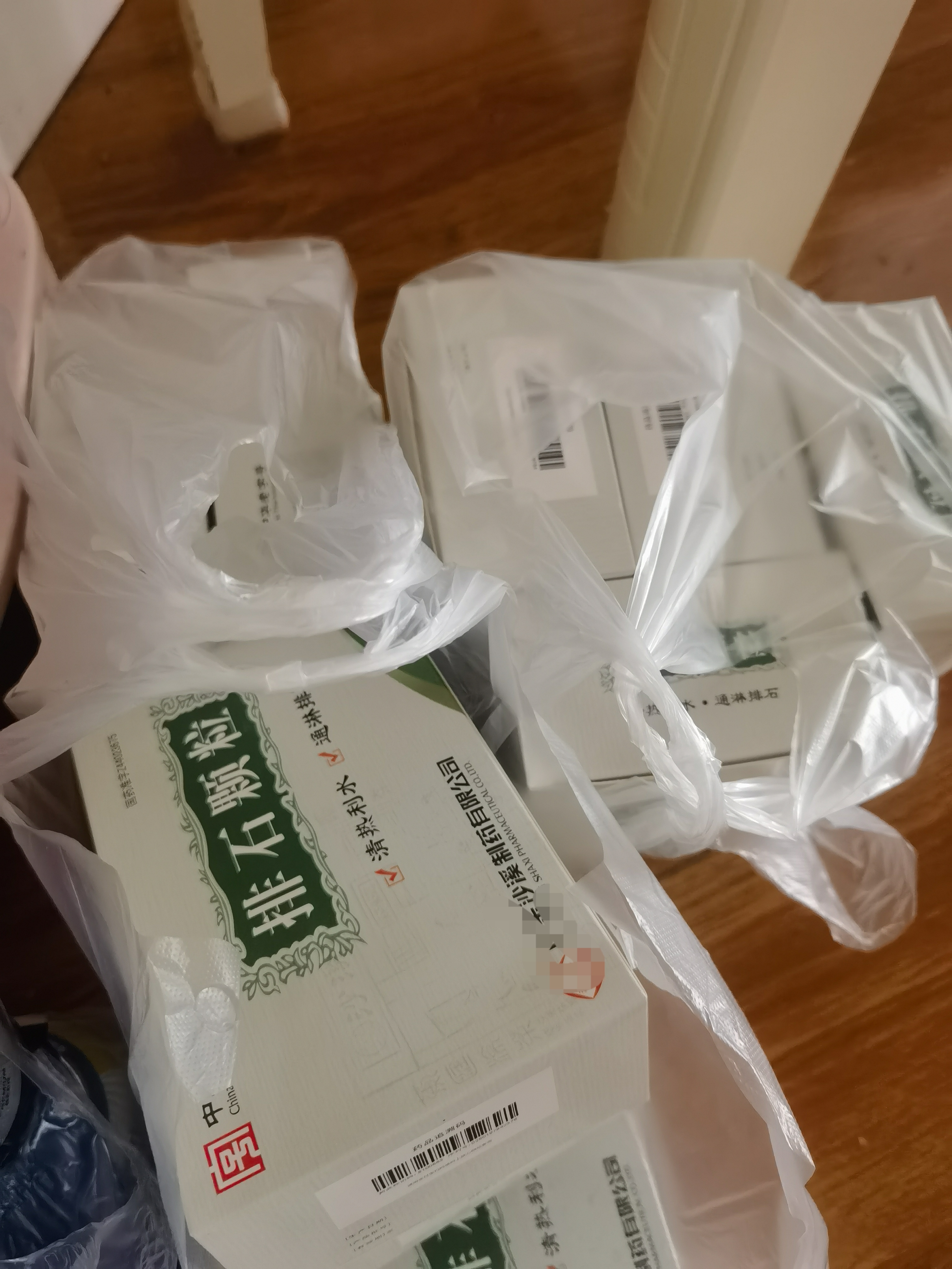三个动作排肾结石(三个动作排肾结石需要常时间)