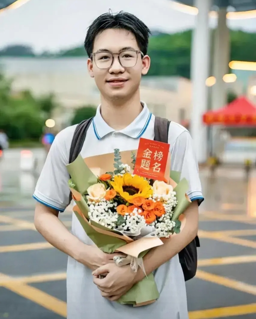 我叫吴航,48岁,是一名普通的公司杭州中学叶禹航