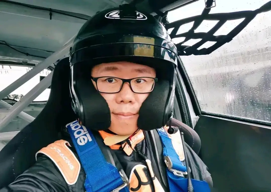 颜宇鹏这位资深车评人感慨:为什么现在的汽车圈变成这个样子了?