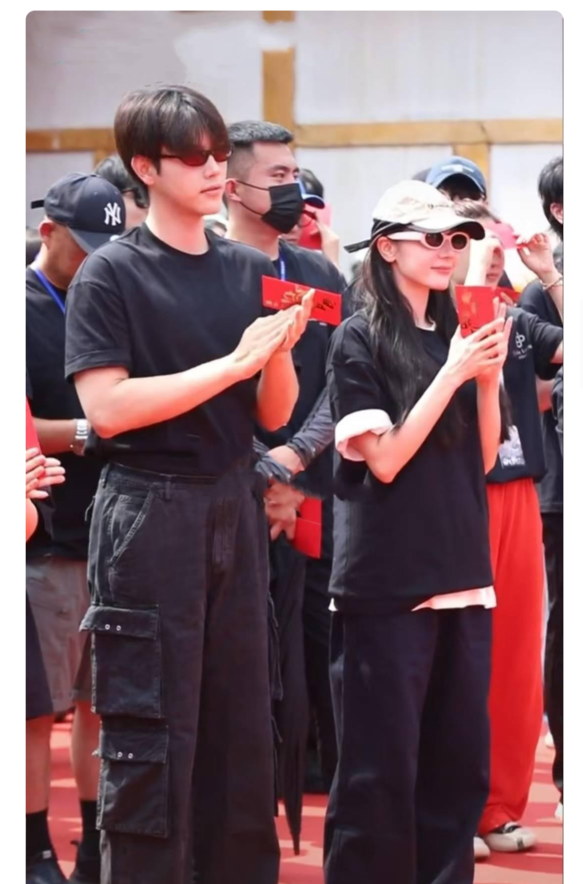 爆红顶流联手上演绝美爱恋,陈飞宇与迪丽热巴的新作《慕胥辞》自官 