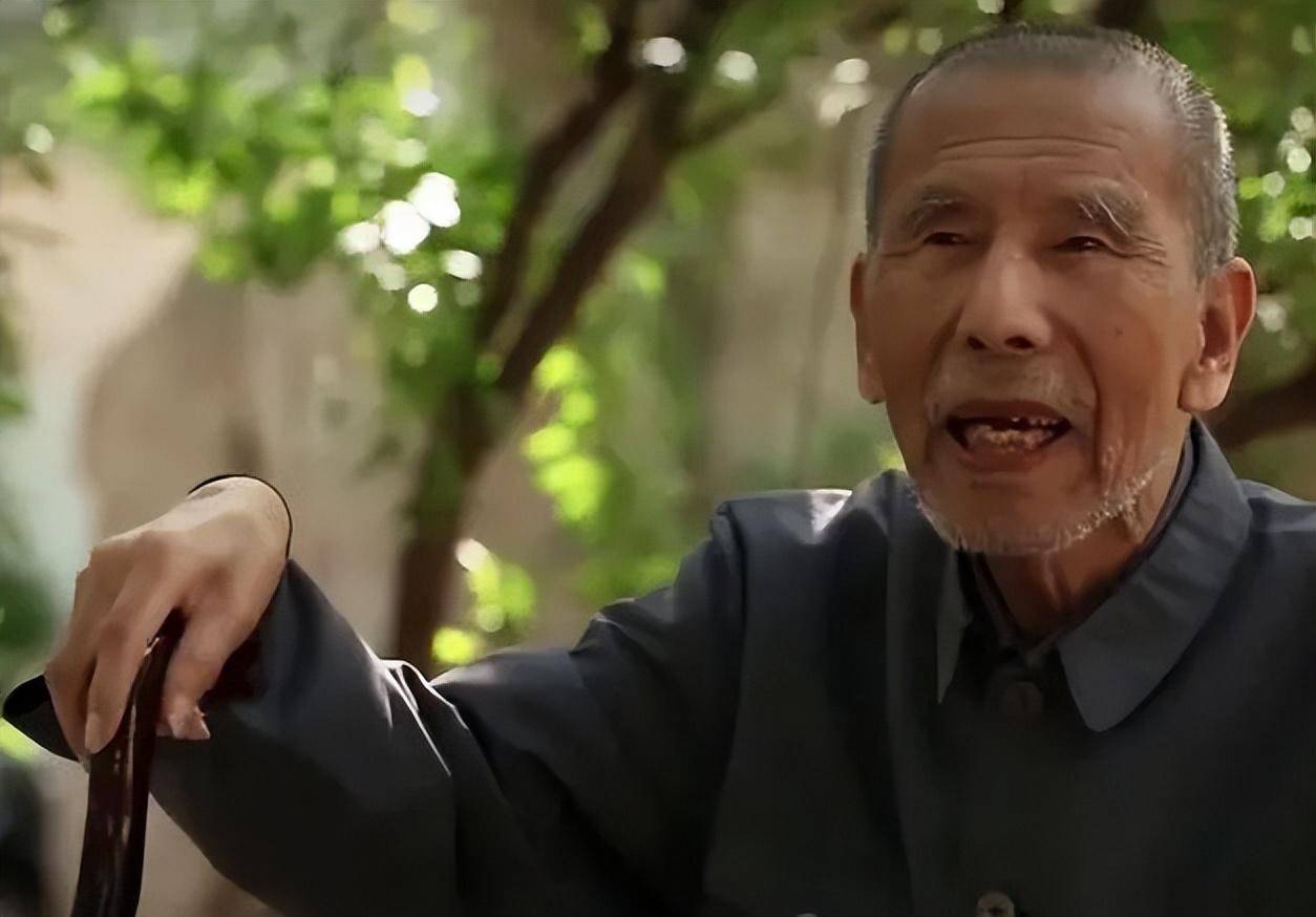 98岁"国医"张志远聊养生:"阳虚体寒,人穷寿尽,湿气除,百病消"